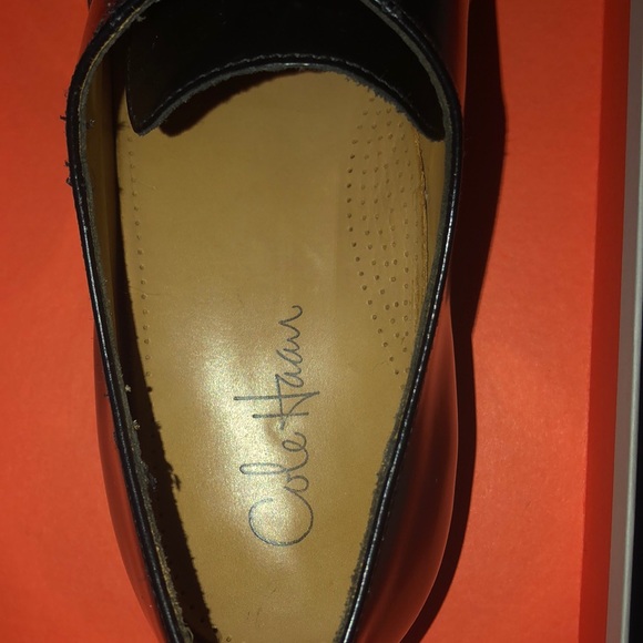 Black dress shoes - Picture 3 of 3